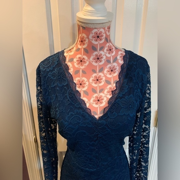 Vero Mods Lace Dress - Picture 3 of 5